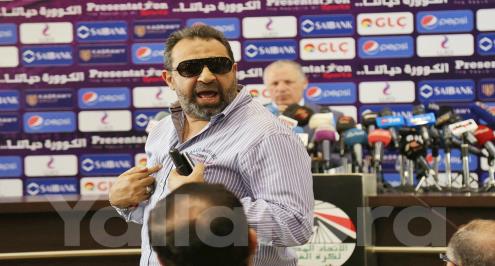 عبد الغني منفعلاً أمام أبو ريدة:"أنا مش حرامي.. وقرارك غلط"